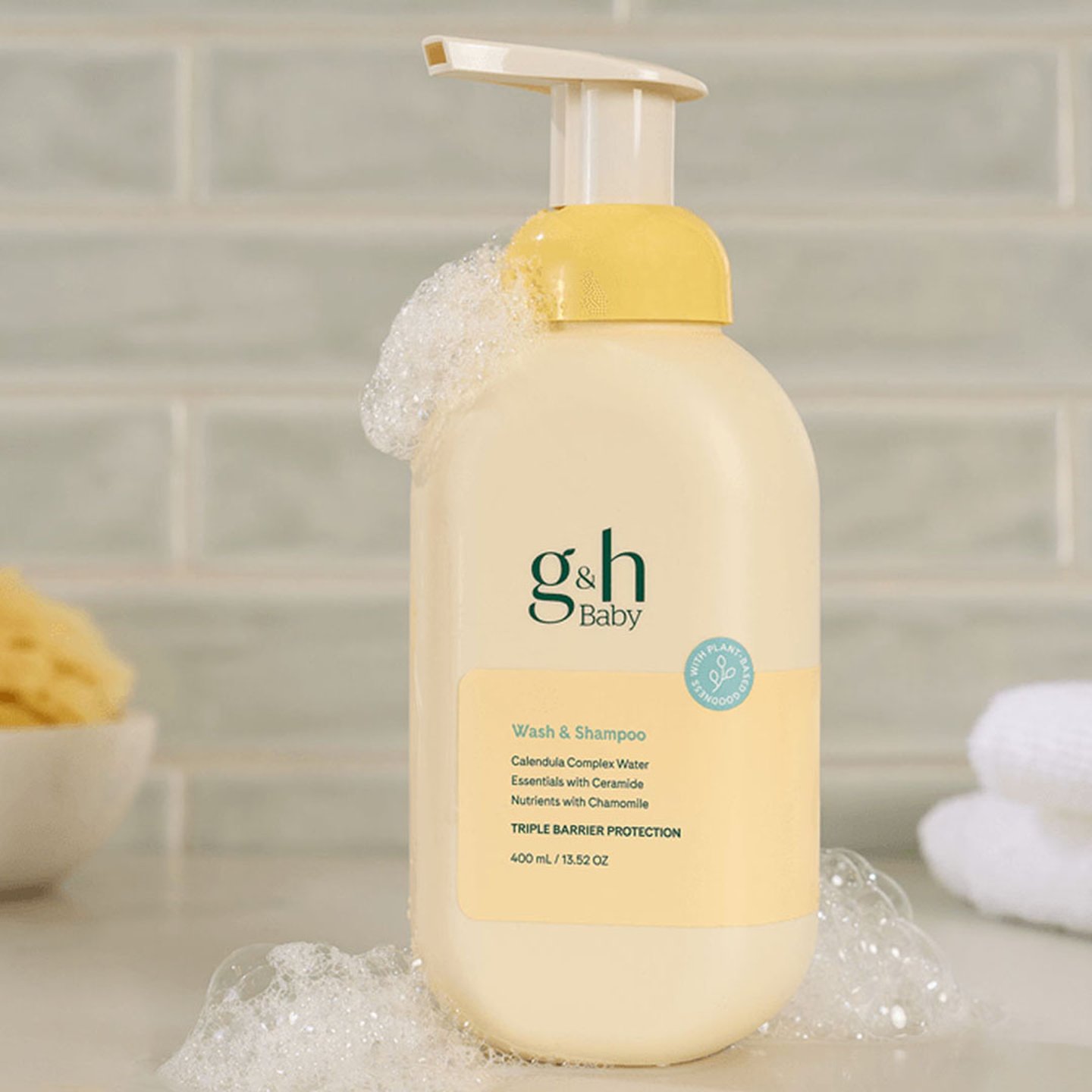 Gel de Baño y Shampoo para Bebé G&H en baño