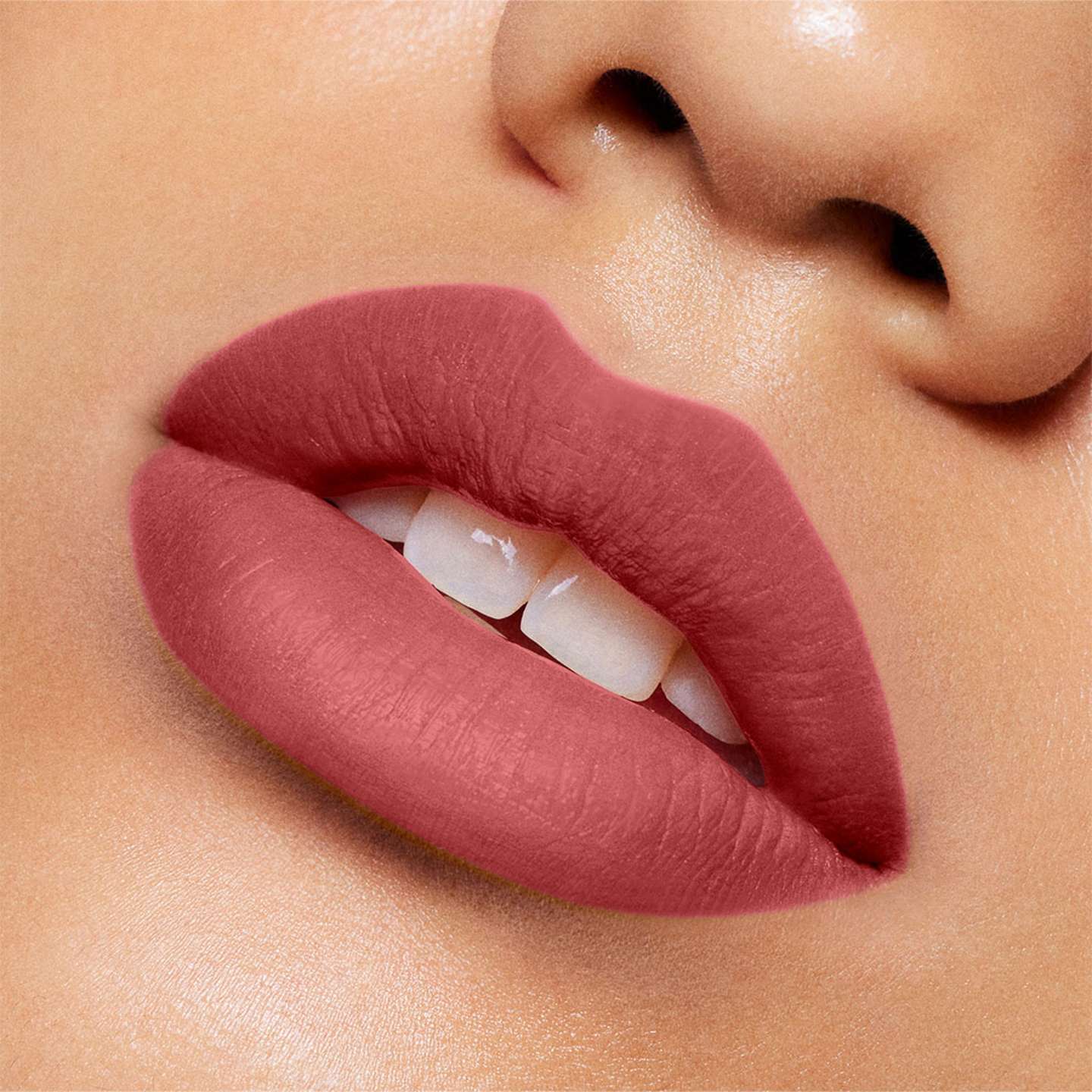 Lipstick Acabado Matte - Rechargue Rose, logra un color vibrante y duradero en tus labios